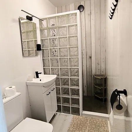 Letniskowe Reda Lodge Rusinowo (Slawno)