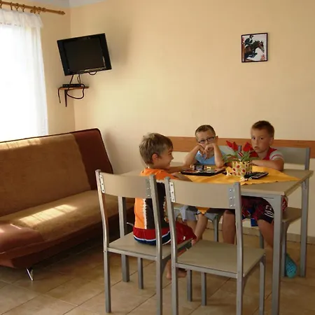 Letniskowe Reda * Rusinowo (Slawno)